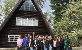 Klases stunda Ziedoņa muzejā